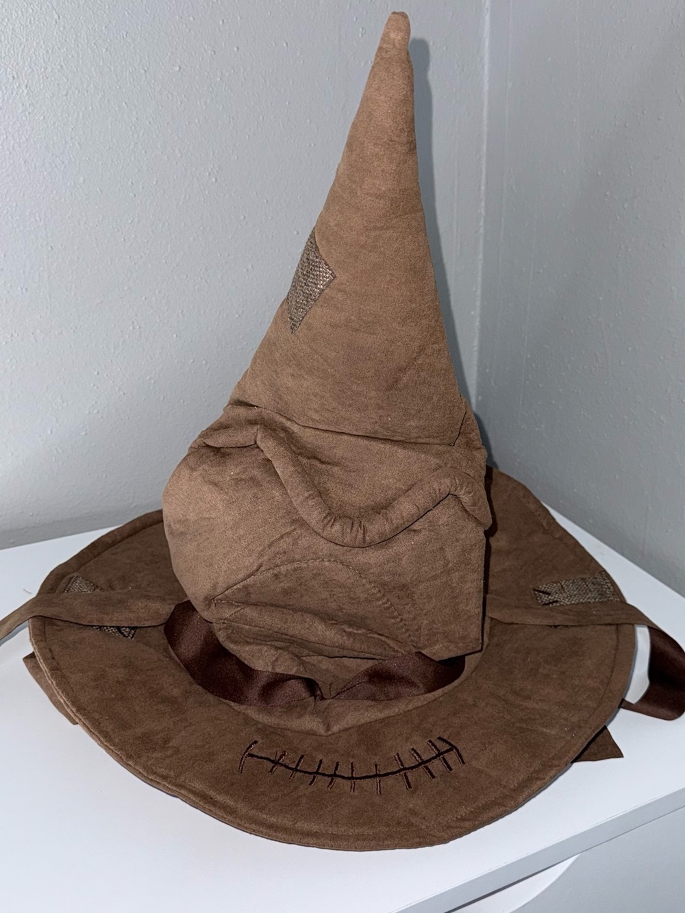 Harry Potter Sorting Hat Brown with embroidered stitching
